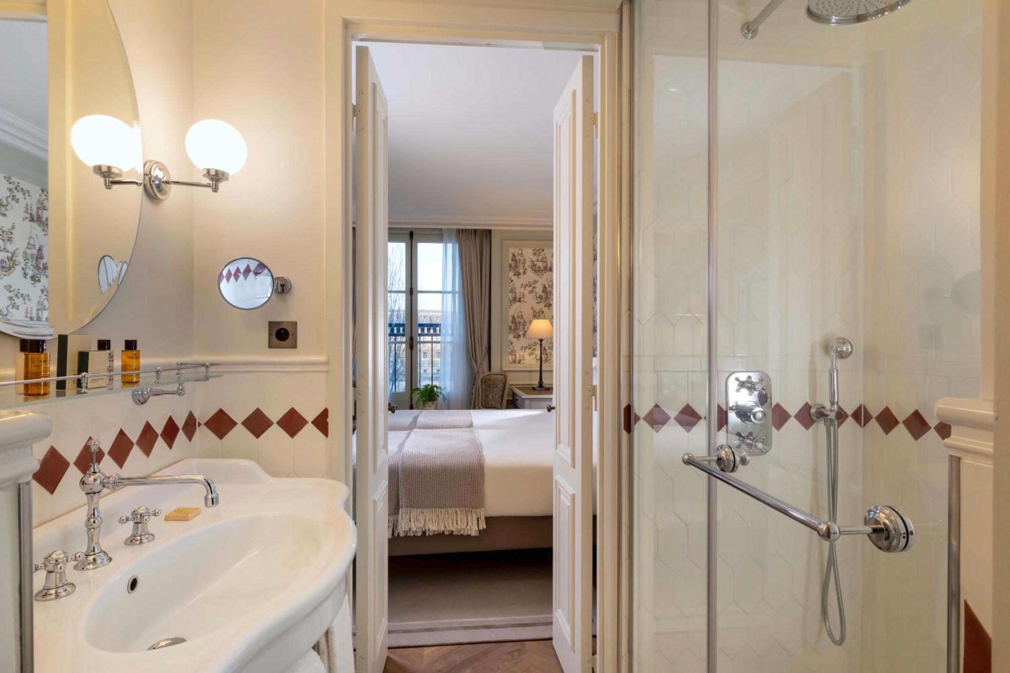 Hotel Du Quai Voltaire Paris Eksteriør bilde