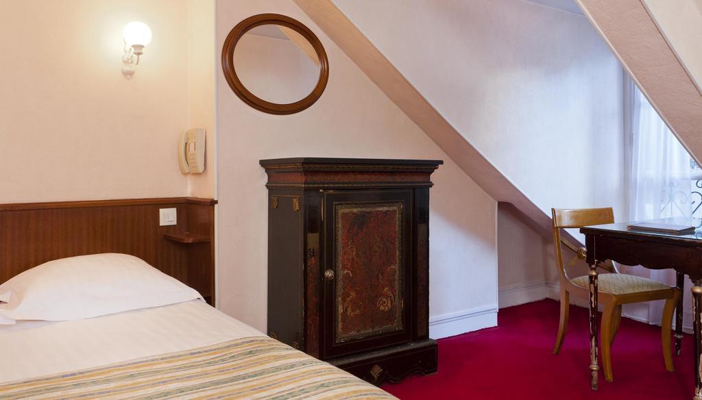 Hotel Du Quai Voltaire Paris Eksteriør bilde